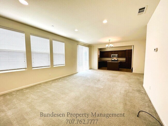 Building Photo - 1821 Woodsage Way