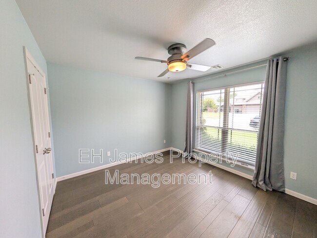 Building Photo - 3612 West 107th Ct S