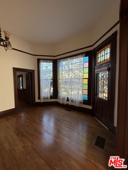 Building Photo - 275 Belmont Ave