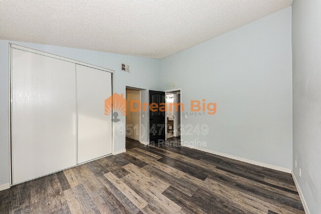 Building Photo - 12365 Marquette Ct