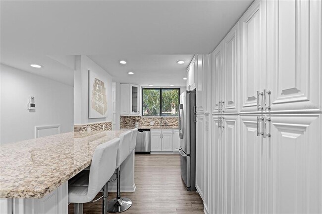 Building Photo - 4469 Luxemburg Ct