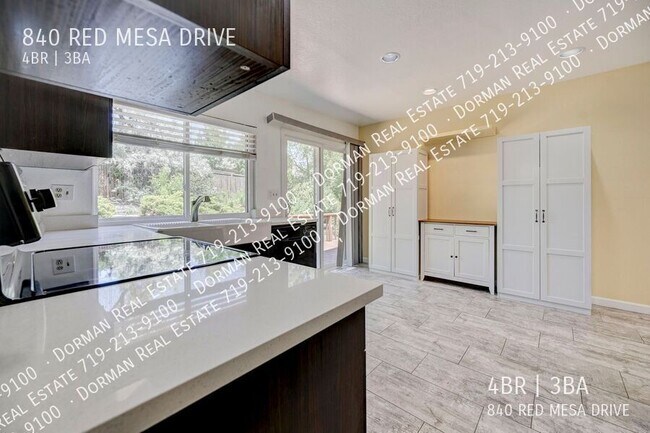 Building Photo - 840 Red Mesa Dr