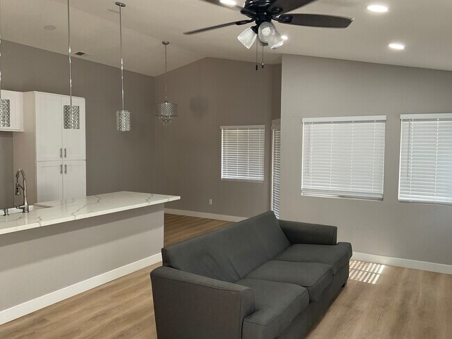 Building Photo - 25925 Camino Juarez