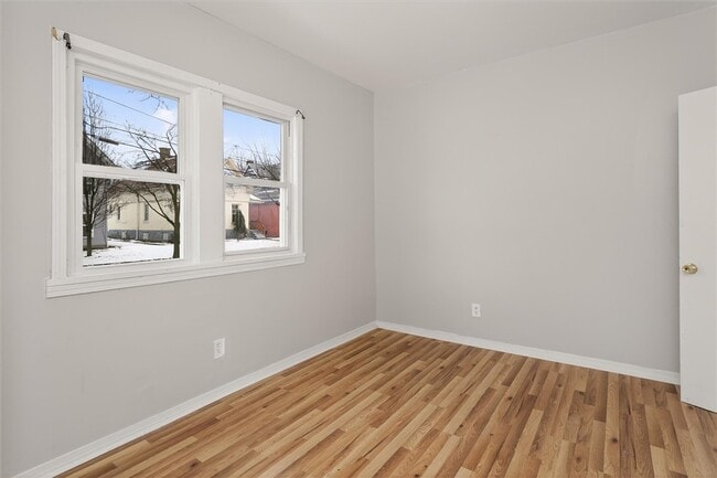 Building Photo - 127 Conkey Ave
