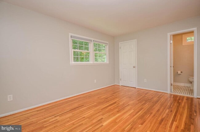 Building Photo - 4805 Willet Dr