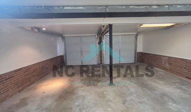 Building Photo - 3210 Garden Rd