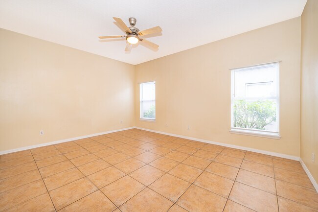 Building Photo - 10831 Leader Ln