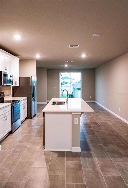 Building Photo - 3091 Bella Vista Dr