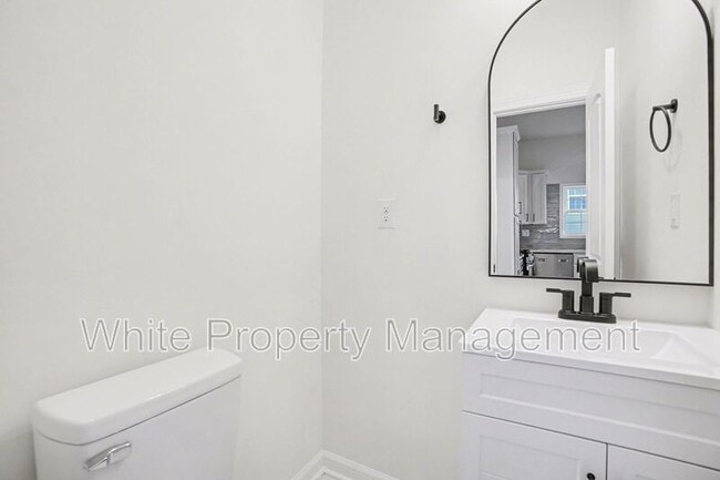 Building Photo - 62 Fourth Street