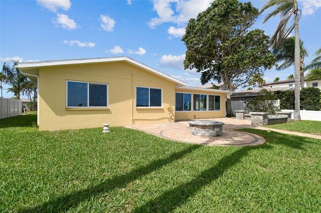 Building Photo - 11245 9th St E