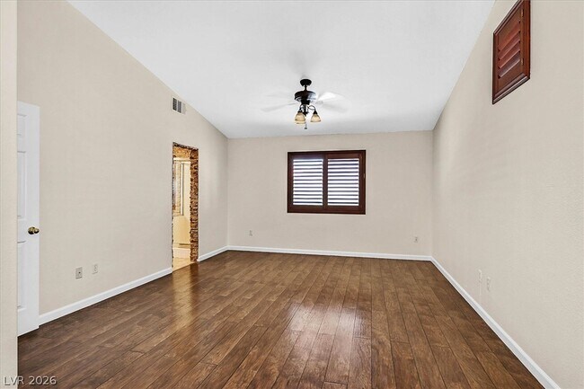 Building Photo - 5840 Coconut Creek St