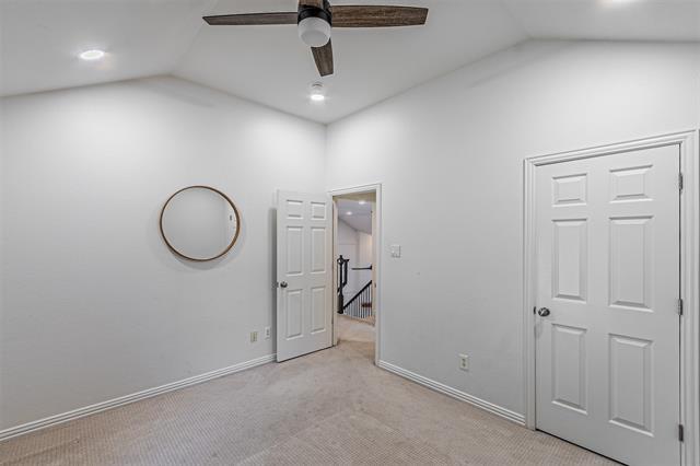 Building Photo - 805 Saratoga Dr