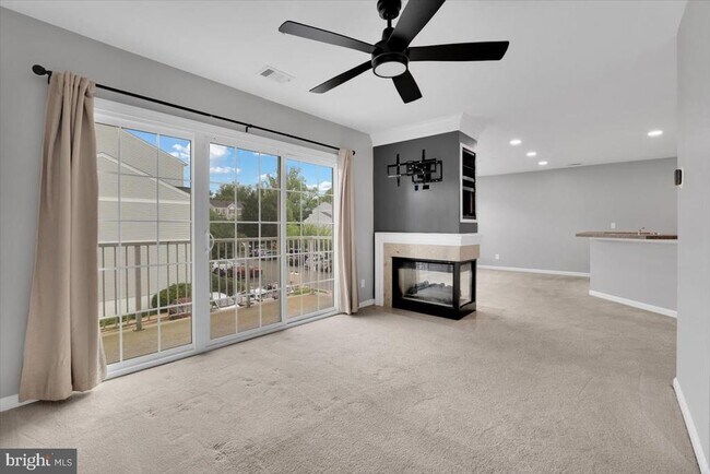 Building Photo - 5995 Terrapin Pl