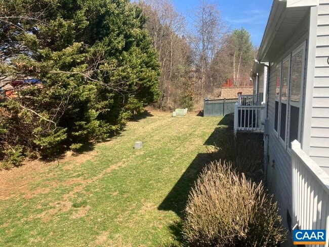 Building Photo - 1420 Lilac Ct