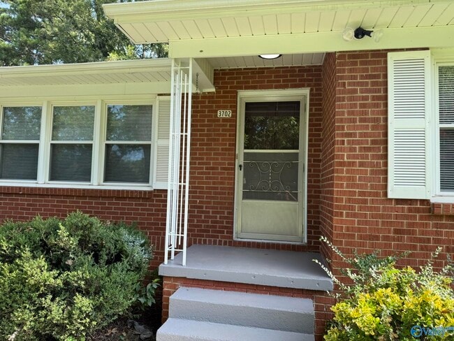 Building Photo - 3702 Vogel Dr NW