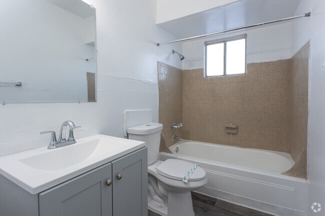 Studio - 432SF - Malibu Apartments