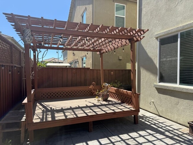 Building Photo - 1261 Damasco Ln