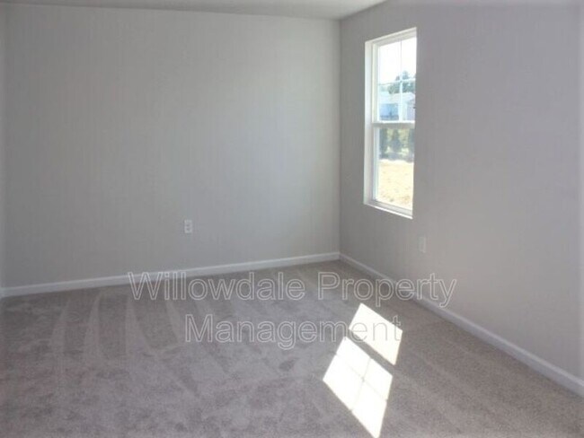 Building Photo - 1079 Shoreside Dr