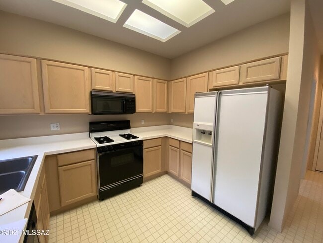 Building Photo - 14155 N Ageratum Way