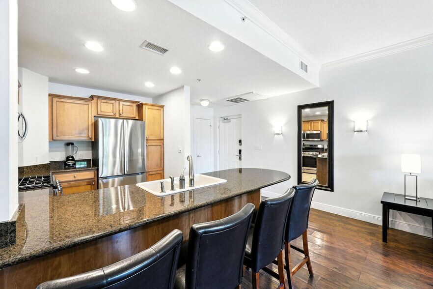 Building Photo - 7691 Heritage Crossing Way