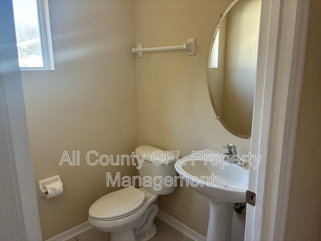 Building Photo - 13749 Lensdale Ln