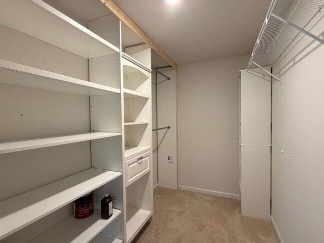 Building Photo - 1097 Sapphire Dr