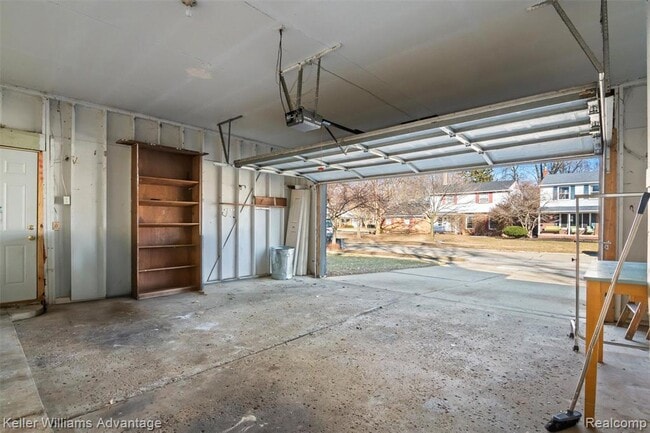 Building Photo - 14377 Cranston St