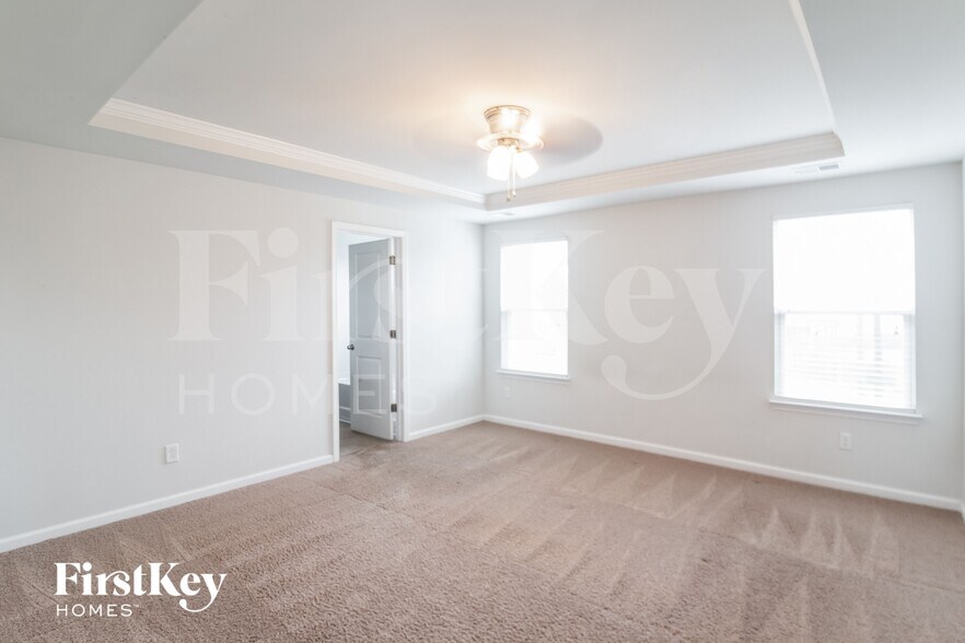 Building Photo - 328 Cantley Ct