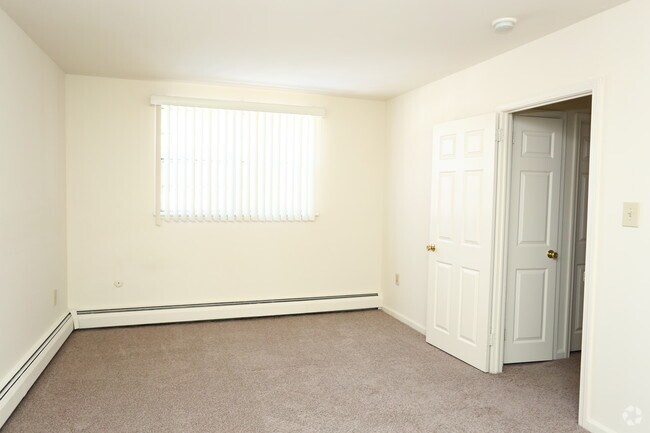 Colonial Gardens - Morrisville, PA | Apartment Finder