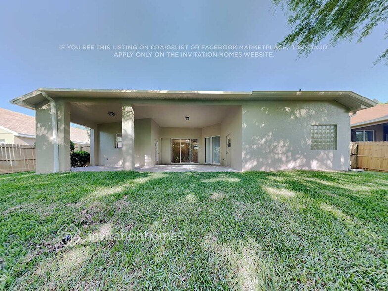 Building Photo - 305 Englenook Dr
