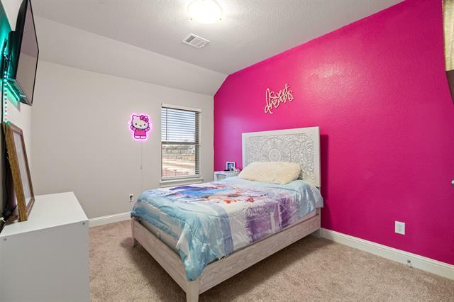 Building Photo - 225 Lariat Trail