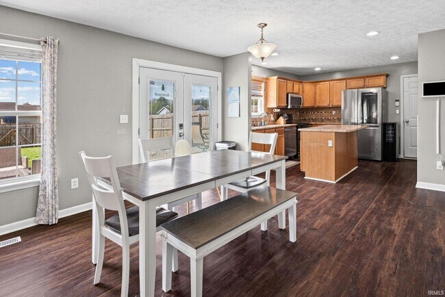 Building Photo - Beautiful South Lafayette Home Near Sterling Heights Park