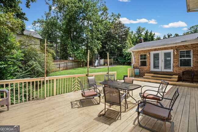 Building Photo - 5291 Manhasset Cove
