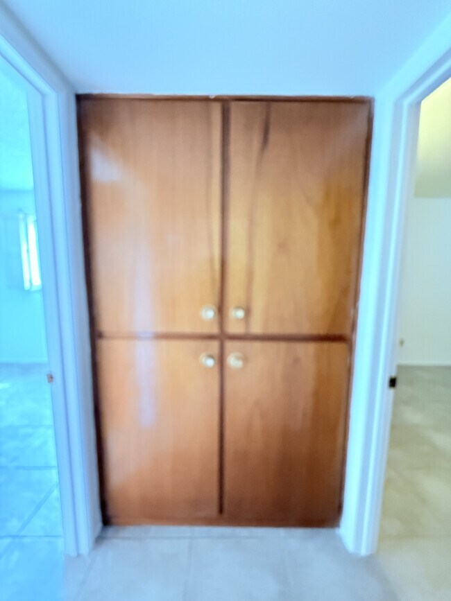 Building Photo - 4834 N Los Altos Pl