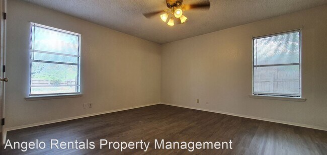 Building Photo - 4 br, 2 bath House - 2922 N. Oakes