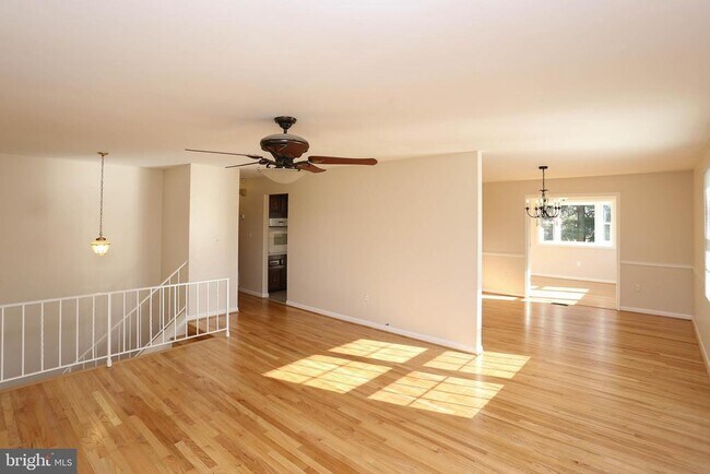 Building Photo - 3229 Ramblewood Rd