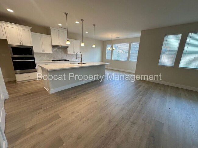 Building Photo - 1631 Delta Downs Dr