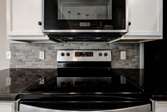 Building Photo - 1225 Briar Patch Way