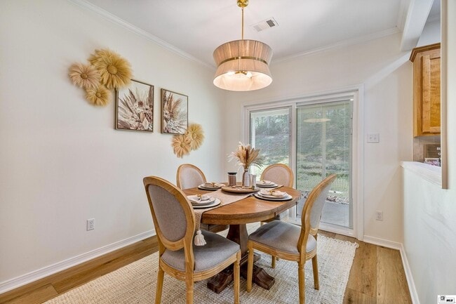 Building Photo - 113 Arbor Cove Cir