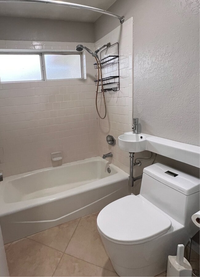 Building Photo - 14335 Norwalk Blvd