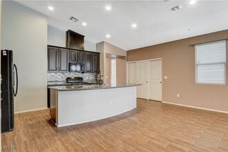 Building Photo - 2104 LeatherBridge Ct