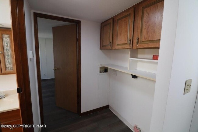 Building Photo - 238 Birchwood Ln