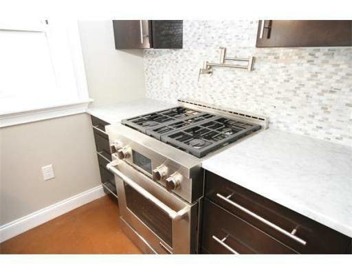 Building Photo - 9 N Margin St