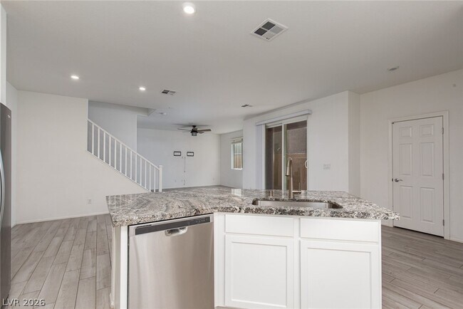 Building Photo - 8045 Skye Foxx St