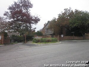 Building Photo - 129 Chapel Hill Cir