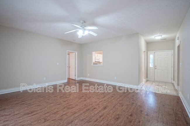 Building Photo - 4238 Sunshine Ave