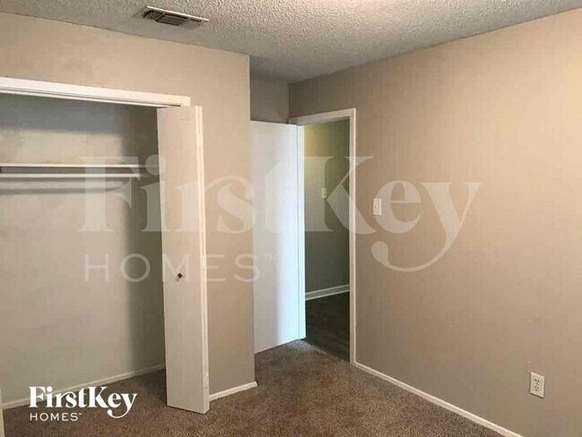 Building Photo - 1602 Geraldine Ln