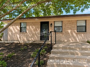 Building Photo - 903 Dryden Ave