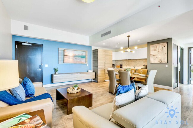 Building Photo - 777 N Ocean Dr