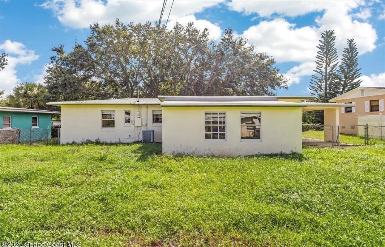 Building Photo - 1680 Thornton Ave
